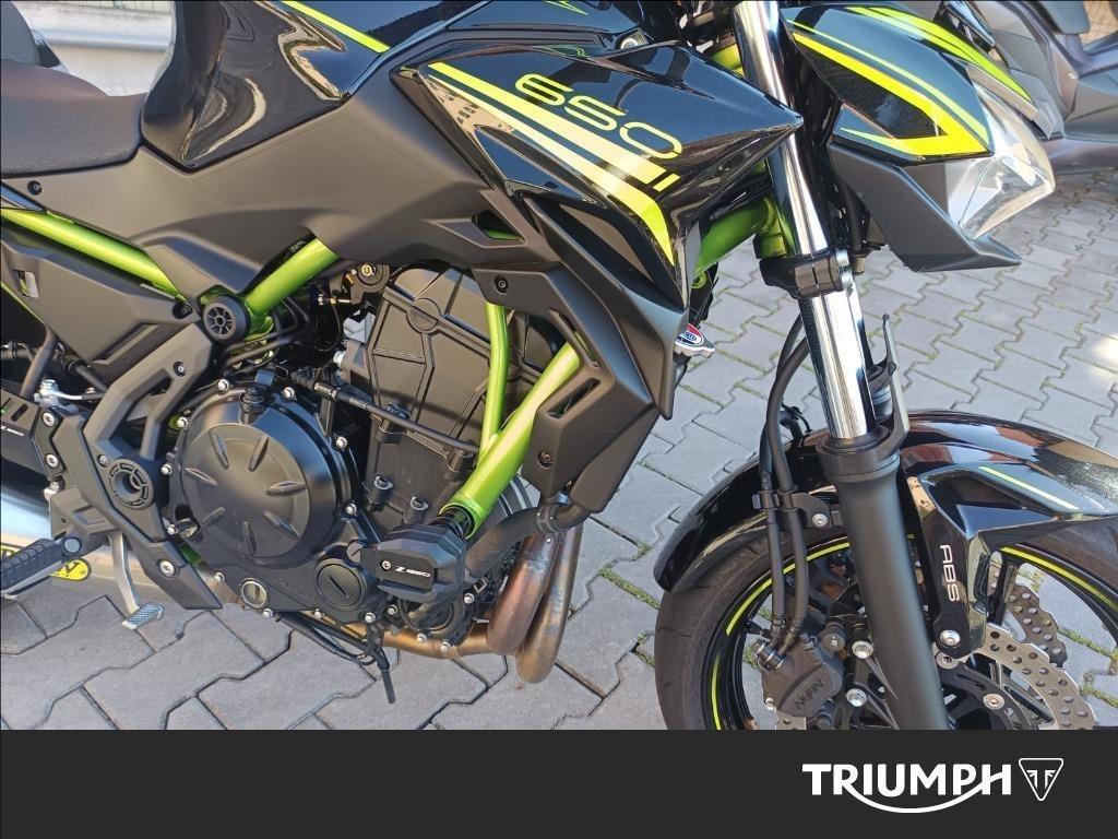 KAWASAKI Z 650 Performance Arrow