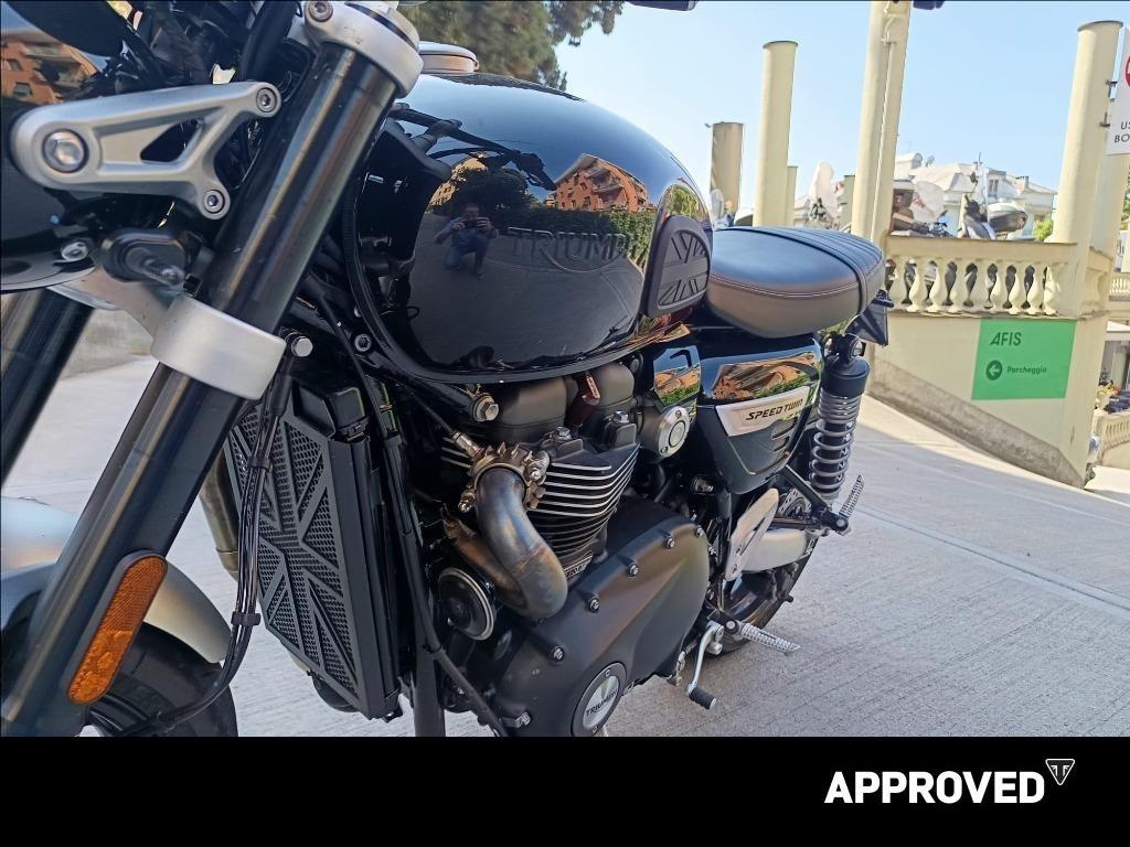 TRIUMPH Speed Twin 1200 Stealth Edition Abs