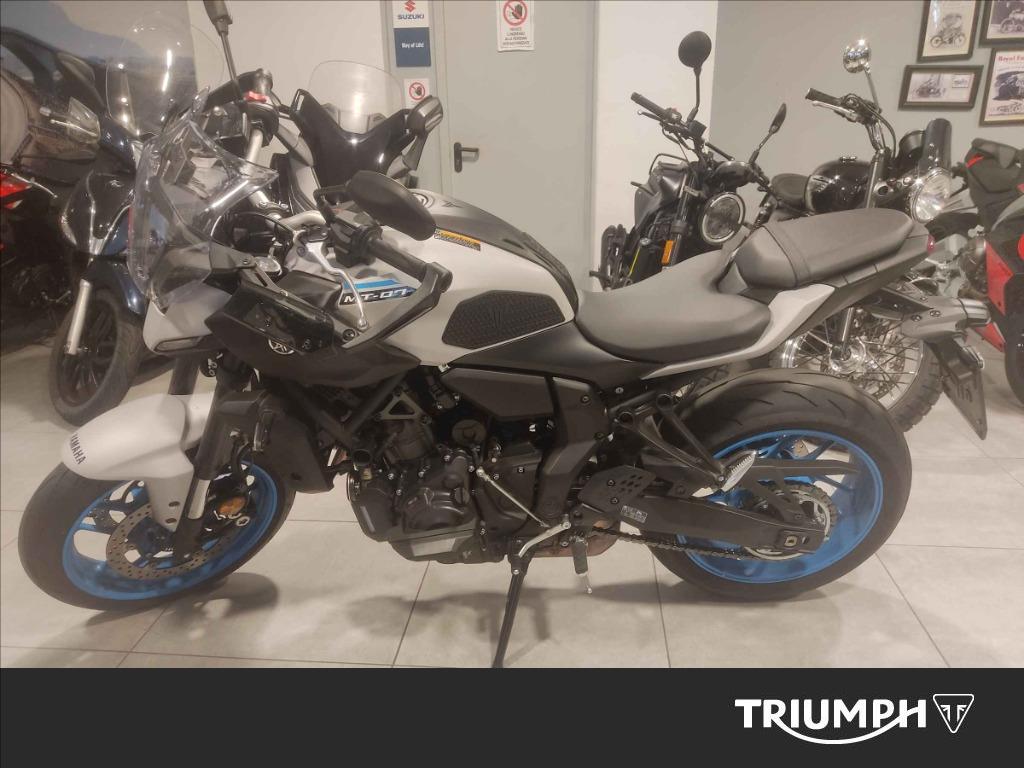 YAMAHA MT-07 690 Abs