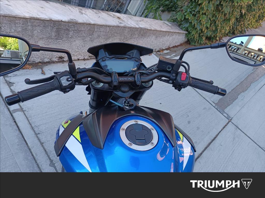 SUZUKI GSX-S 750 Yugen Carbon Abs