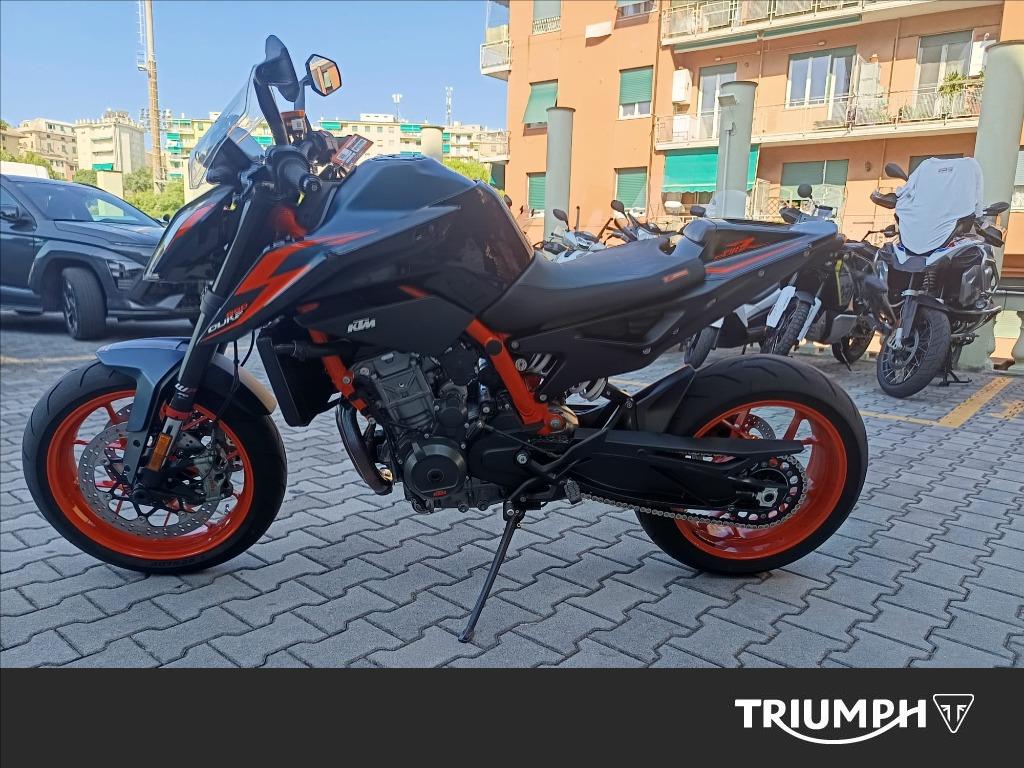 KTM 890 Duke R