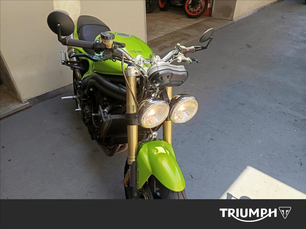 TRIUMPH Speed Triple 1050 