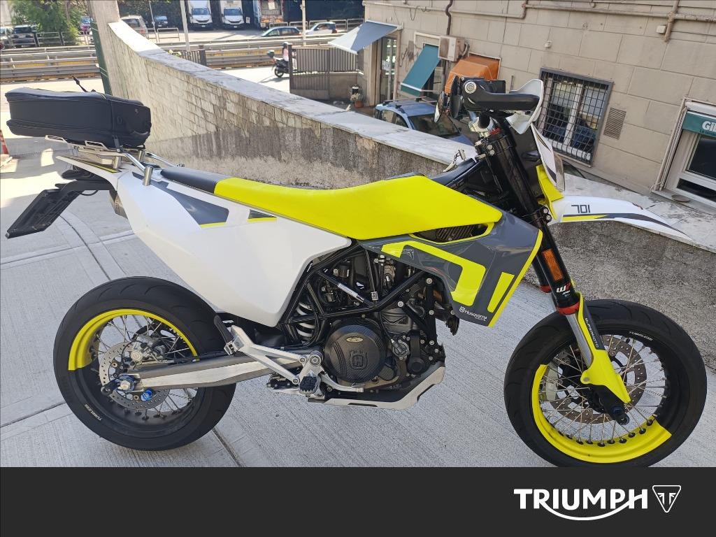 HUSQVARNA Supermoto 701 4T 