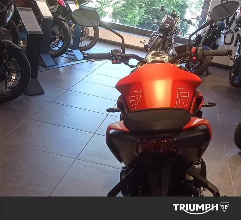 TRIUMPH Street Triple 765 R