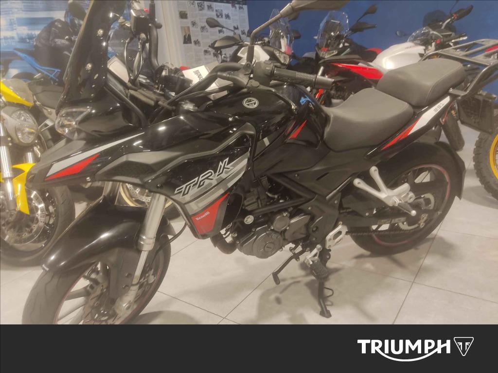 BENELLI TRK 251 E5