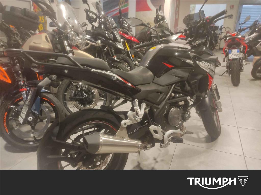 BENELLI TRK 251 E5