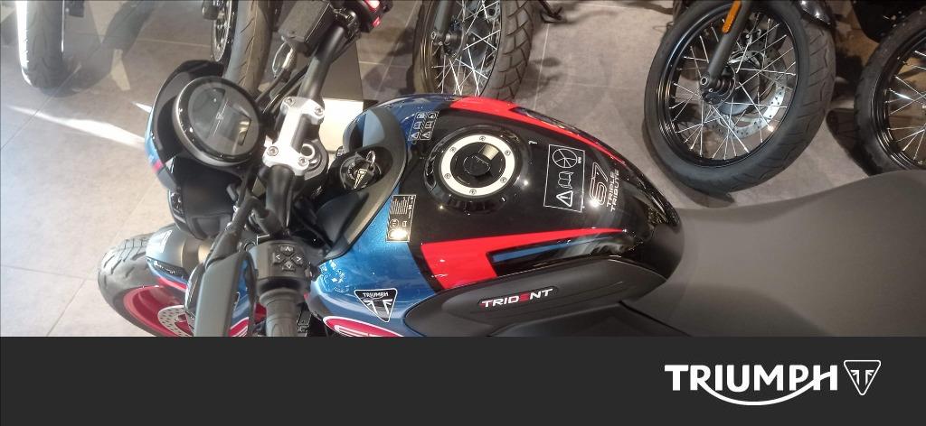 TRIUMPH Trident 660 Triple Tribute Abs