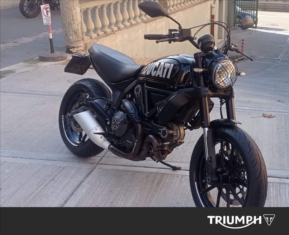 DUCATI Scrambler 800 Icon Silver