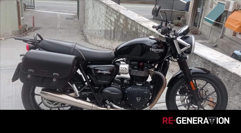 TRIUMPH Street Twin 900 