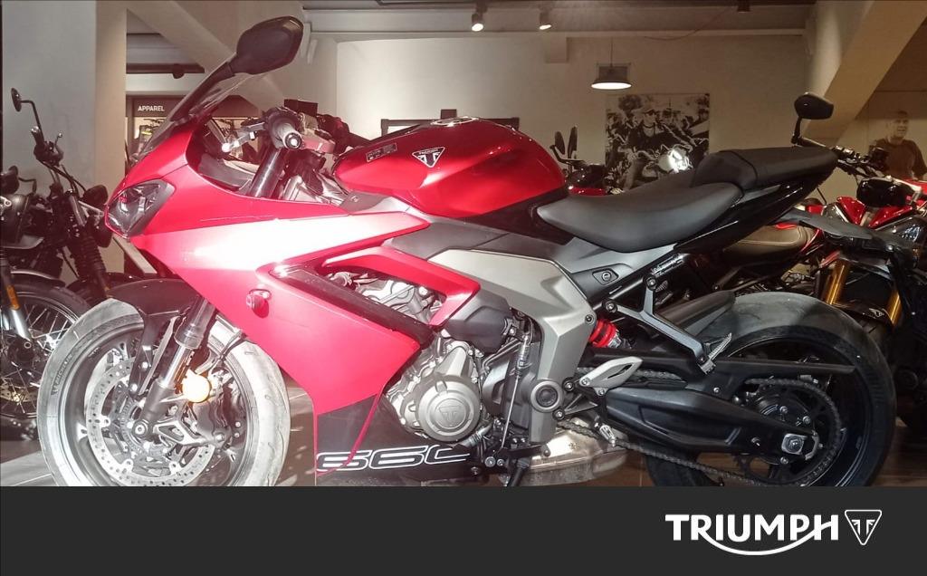 TRIUMPH Daytona 660 Abs
