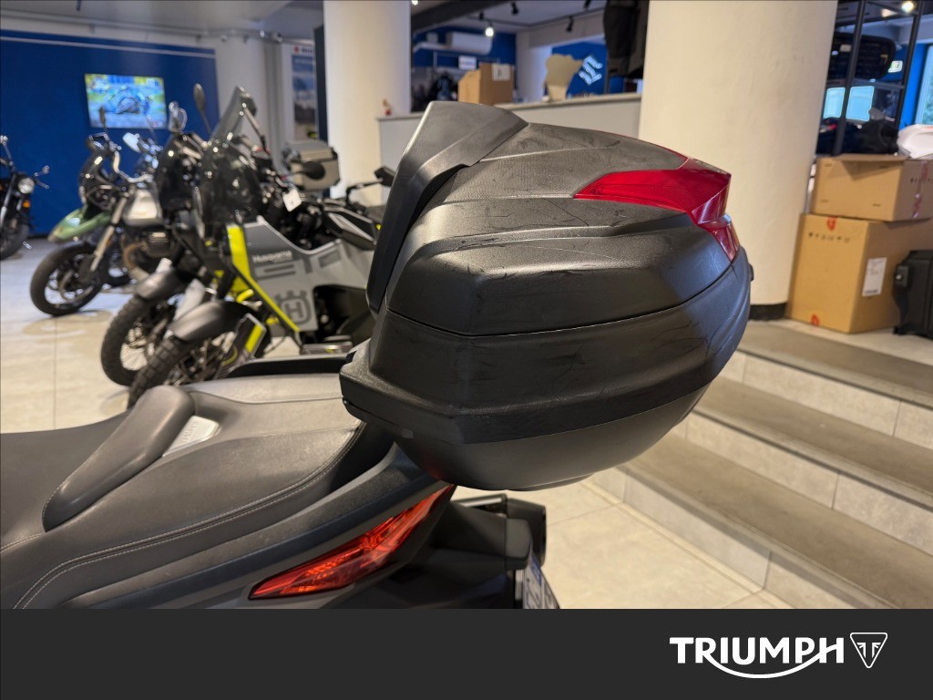 YAMAHA X-Max 400 Abs