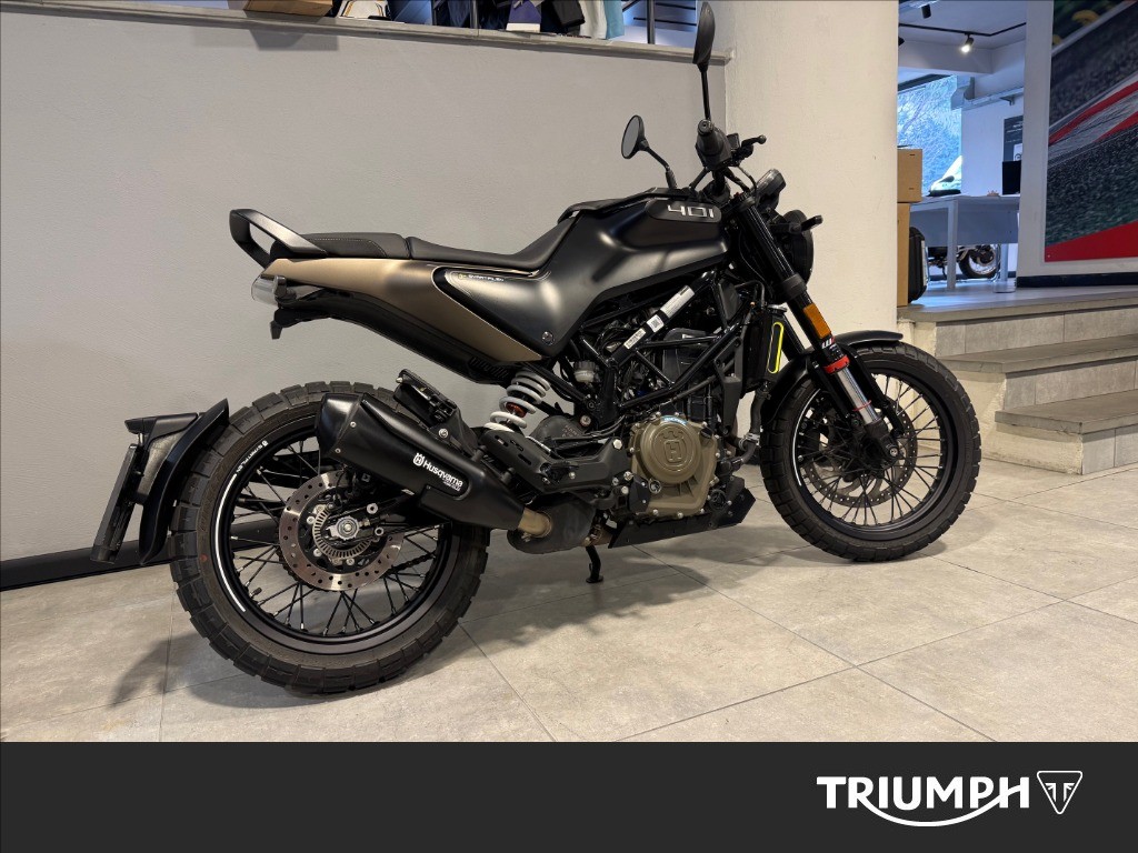 HUSQVARNA Svartpilen 401 4T