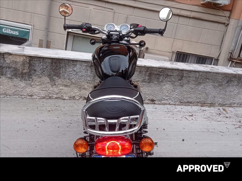 TRIUMPH Bonneville 900 T100 E5