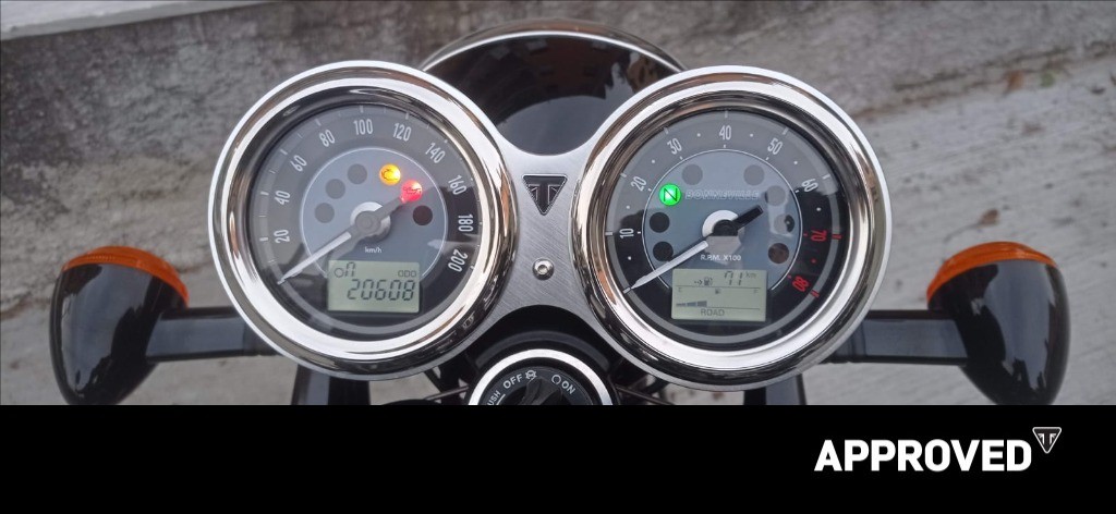 TRIUMPH Bonneville 900 T100 E5
