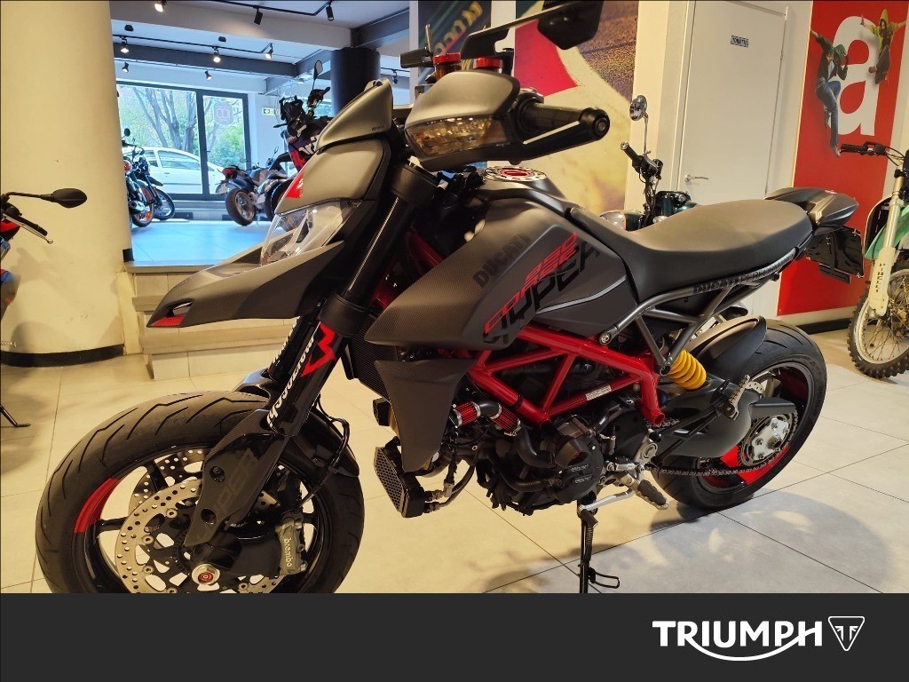 DUCATI Hypermotard 950 Red