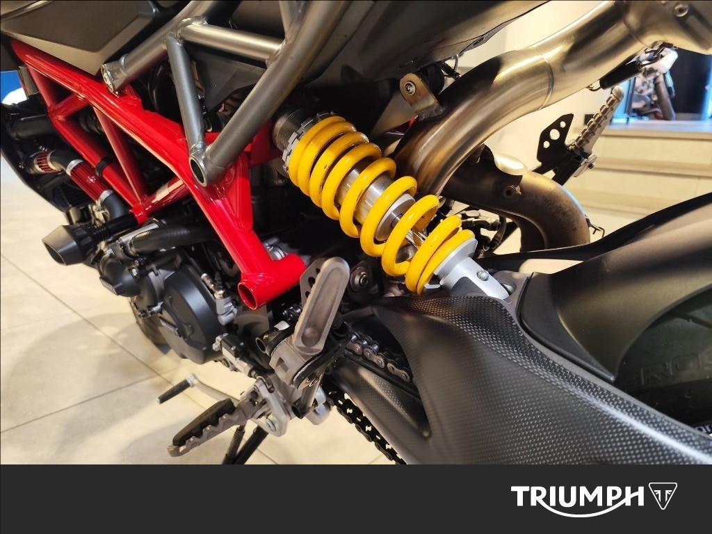 DUCATI Hypermotard 950 Red