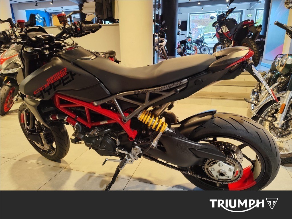 DUCATI Hypermotard 950 Red