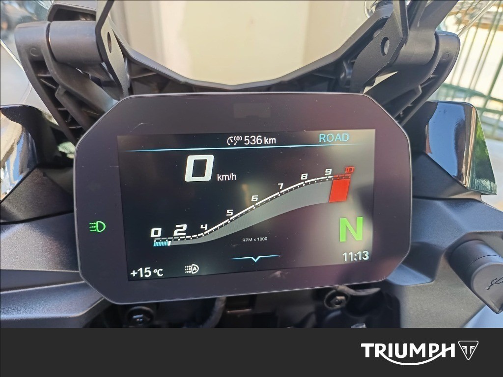 BMW F 900 XR Triple Black Abs