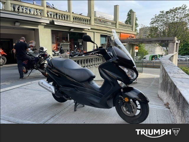 SUZUKI Burgman 200 Abs