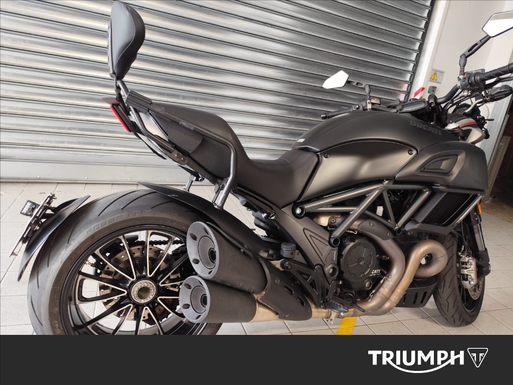 DUCATI Diavel 1199 Dark