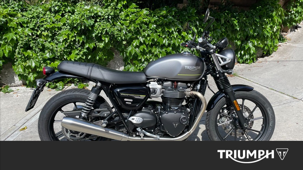TRIUMPH Street Twin 900 