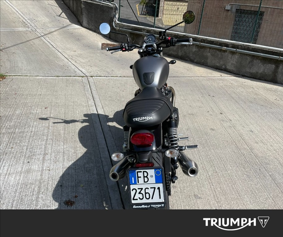 TRIUMPH Street Twin 900 