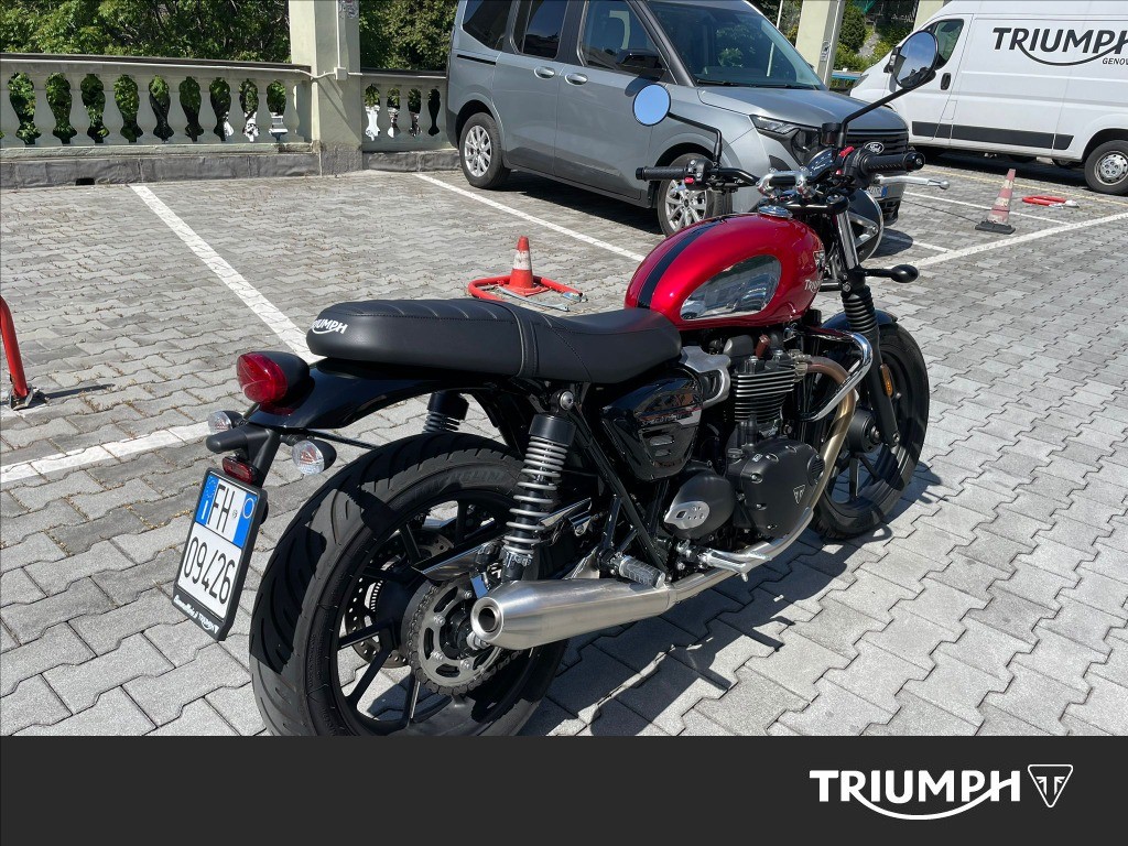 TRIUMPH Speed Twin 900 Chrome Edition Abs