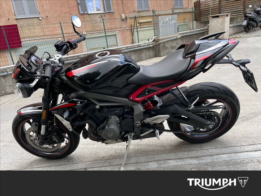 TRIUMPH Street Triple 765 R