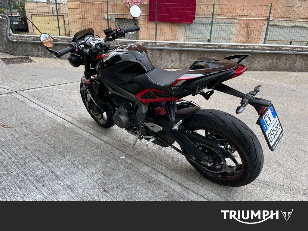 TRIUMPH Street Triple 765 R