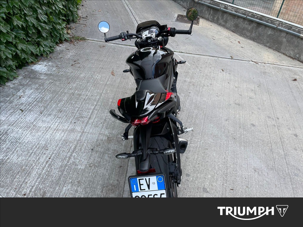 TRIUMPH Street Triple 765 R