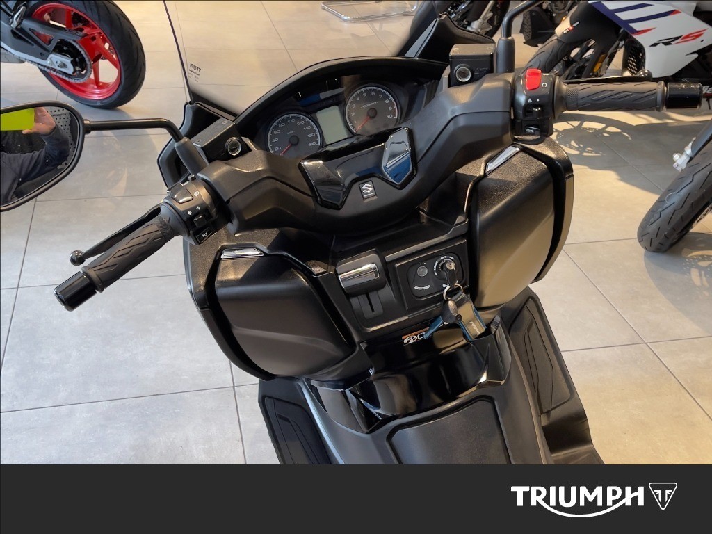 SUZUKI Burgman 400 Abs E5