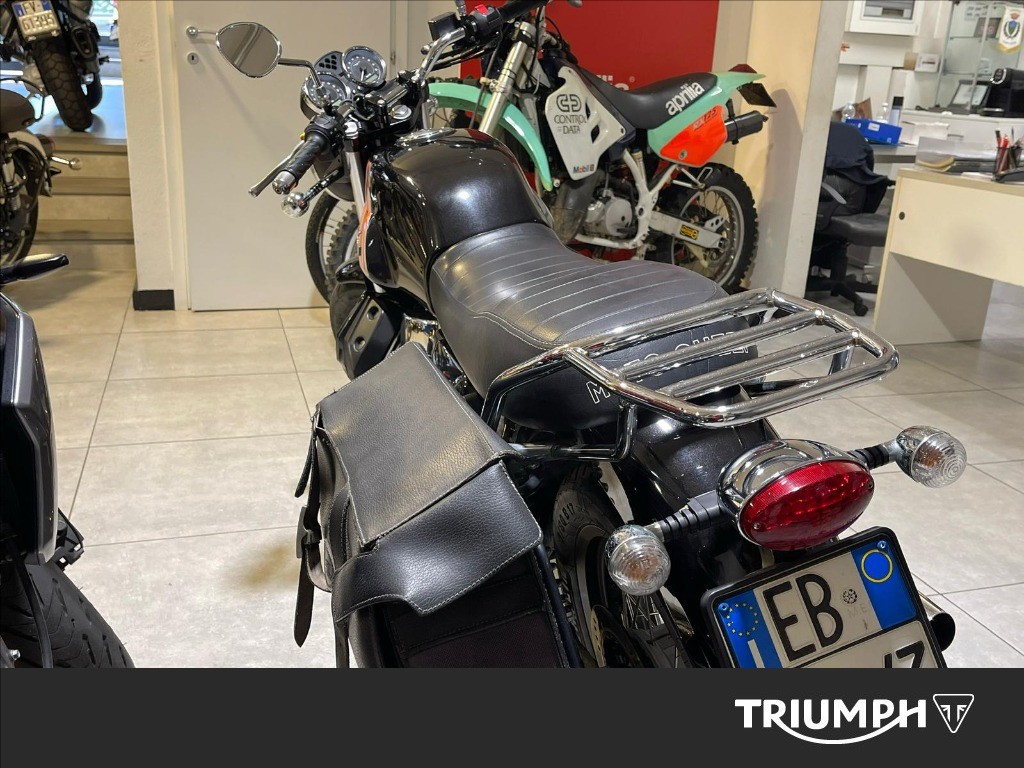 MOTO GUZZI V7 750 Special