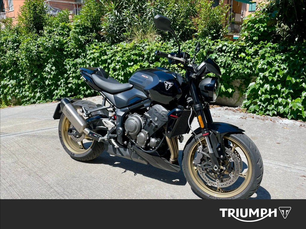 TRIUMPH Trident 800 Jet Black Abs