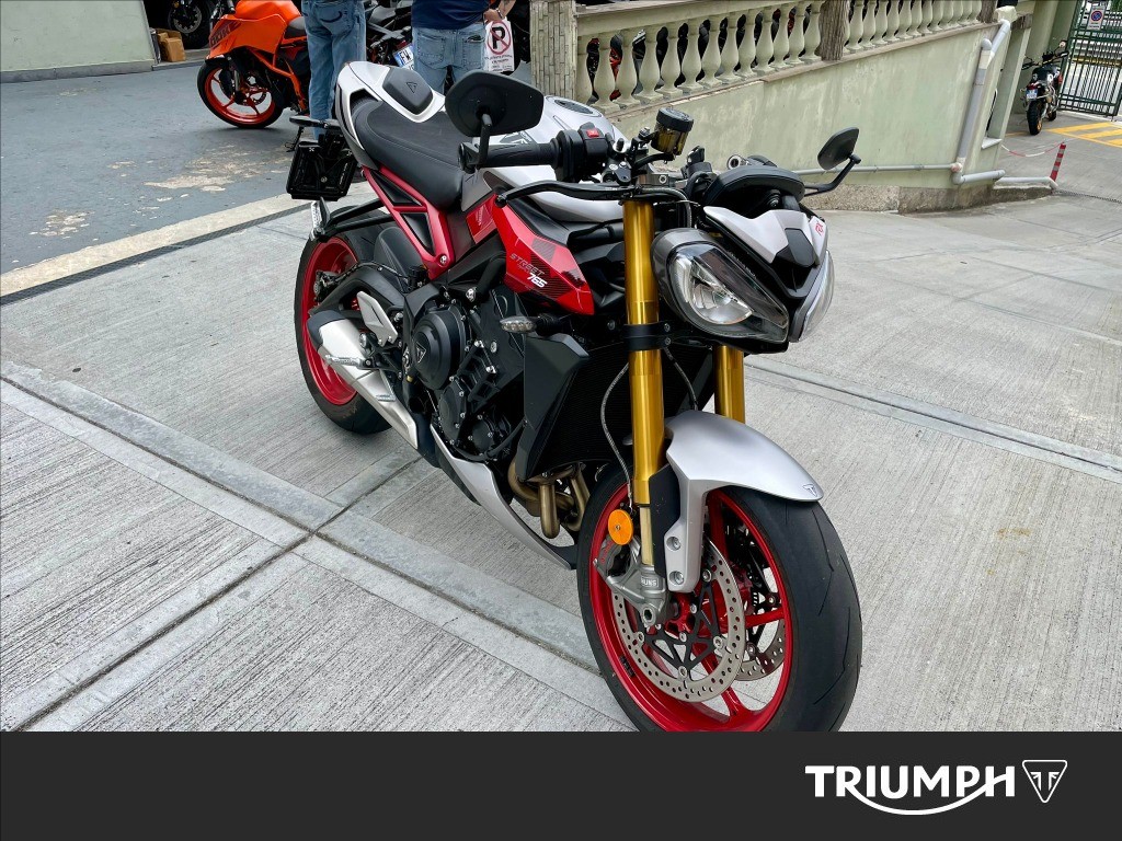 TRIUMPH Street Triple 765 RX