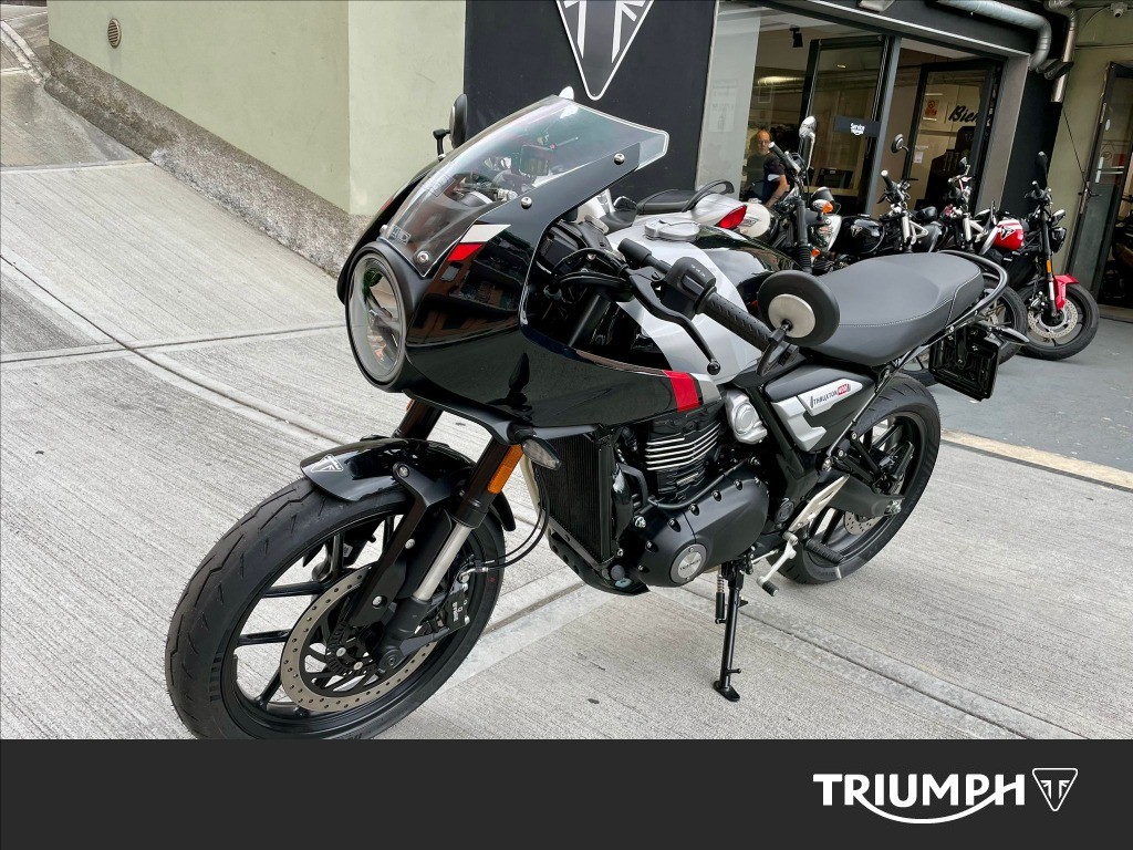 TRIUMPH Thruxton 400 Phantom Black / Aluminium Silver Abs