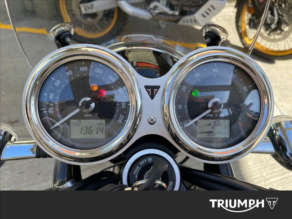 TRIUMPH Bonneville 1200 T120 Abs
