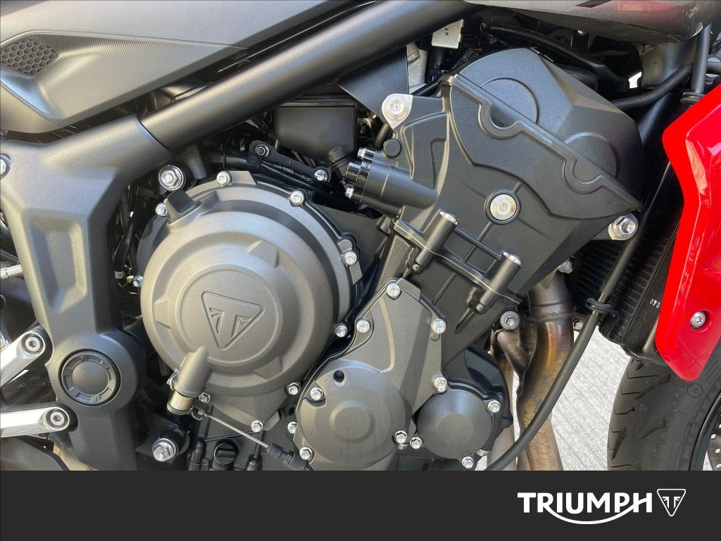 TRIUMPH Trident 660 dep.A2 Abs