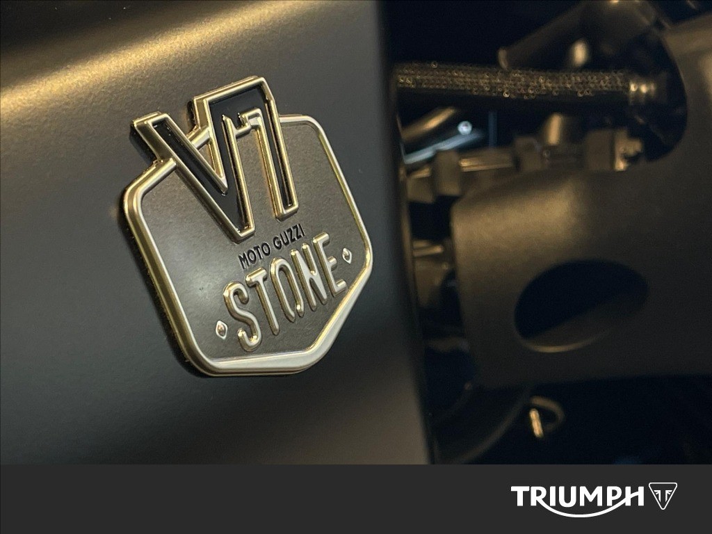 MOTO GUZZI V7 850 Stone Abs