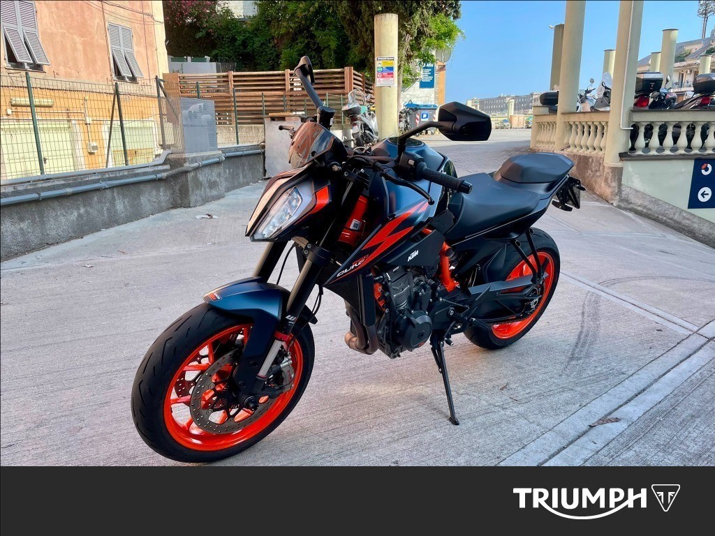 KTM 890 Duke R