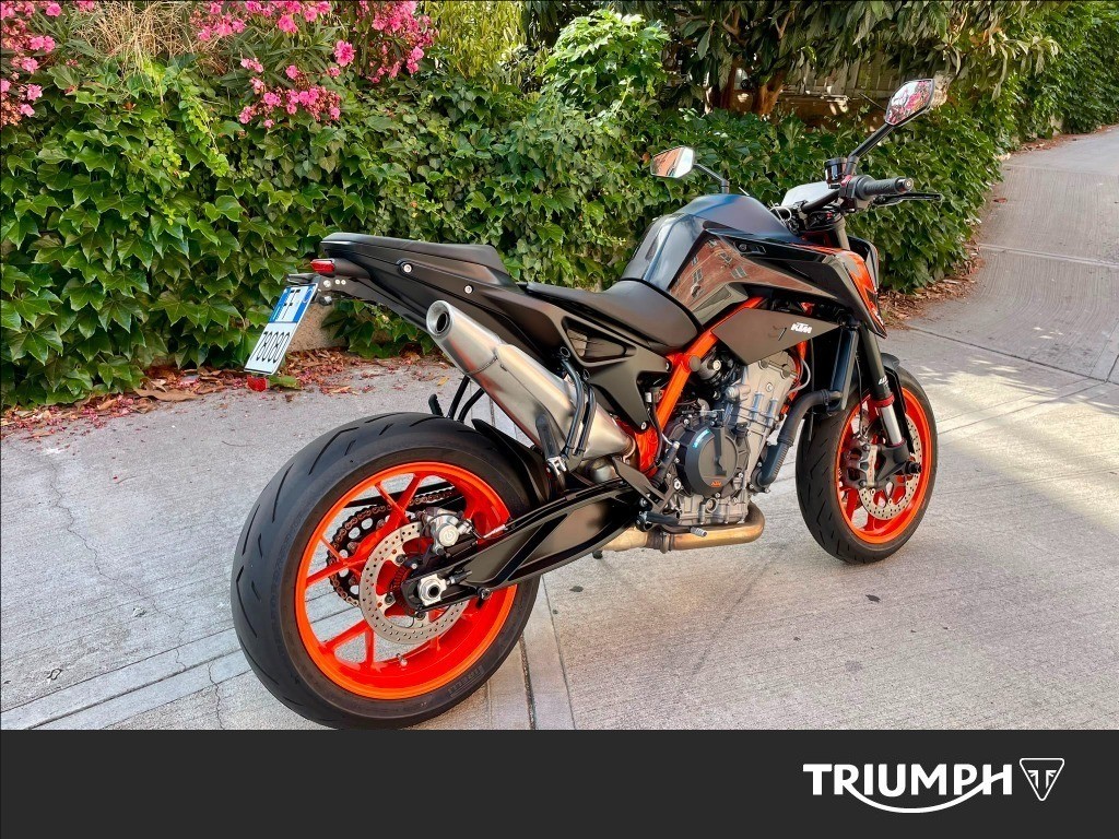 KTM 890 Duke R