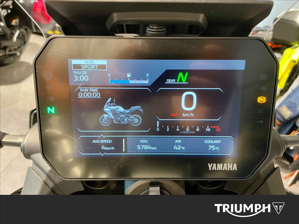 YAMAHA Tracer 9 900 Abs
