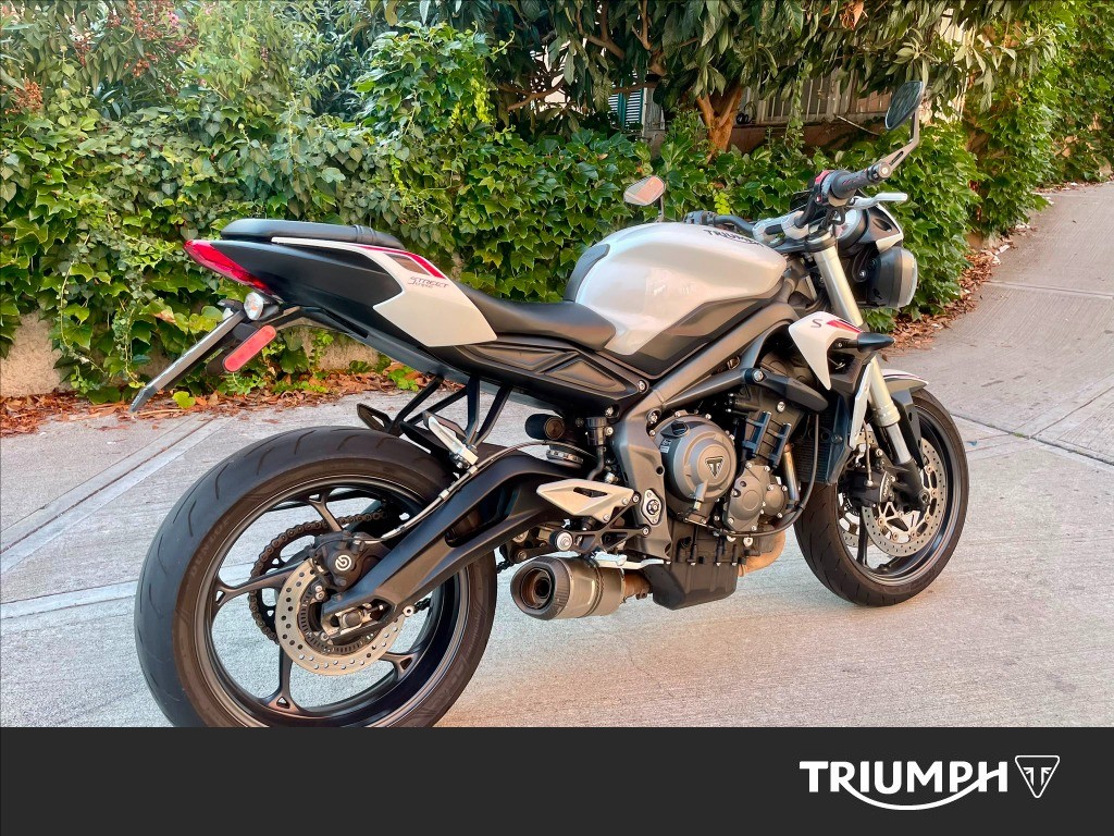 TRIUMPH Street Triple 660 S A2