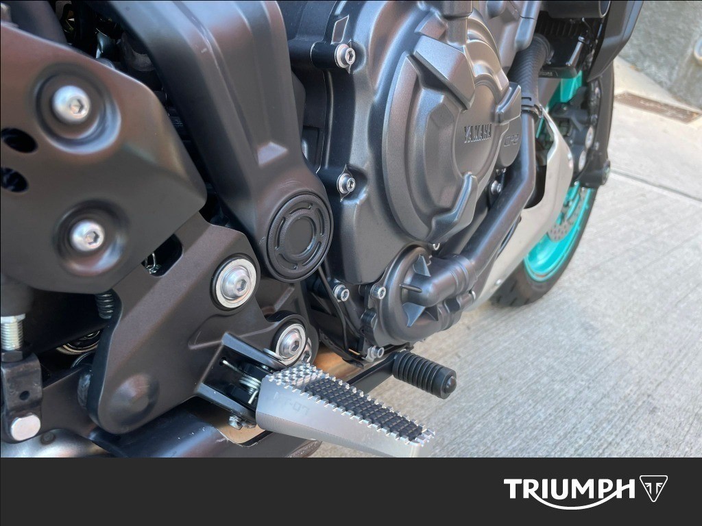 YAMAHA MT-07 690 Abs
