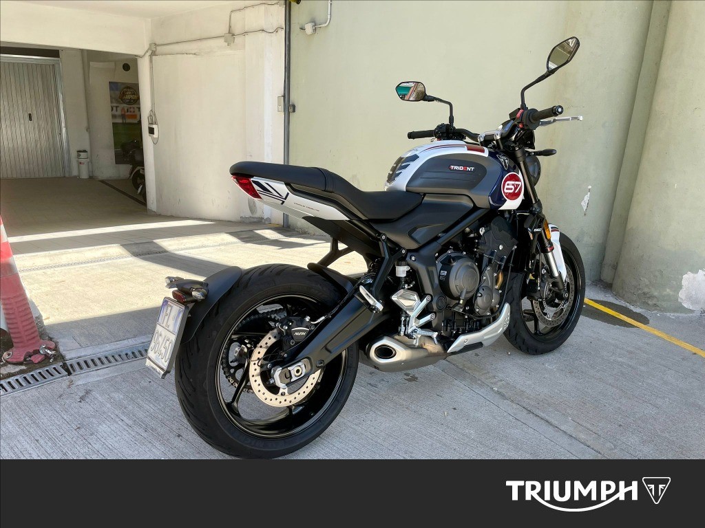 TRIUMPH Trident 660 Triple Tribute Abs