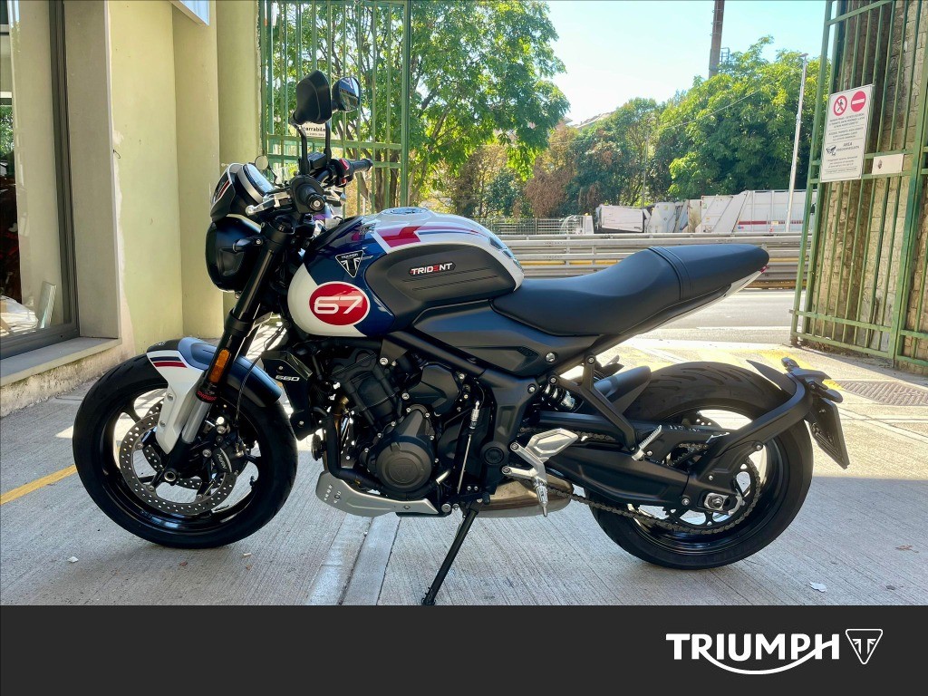 TRIUMPH Trident 660 Triple Tribute Abs