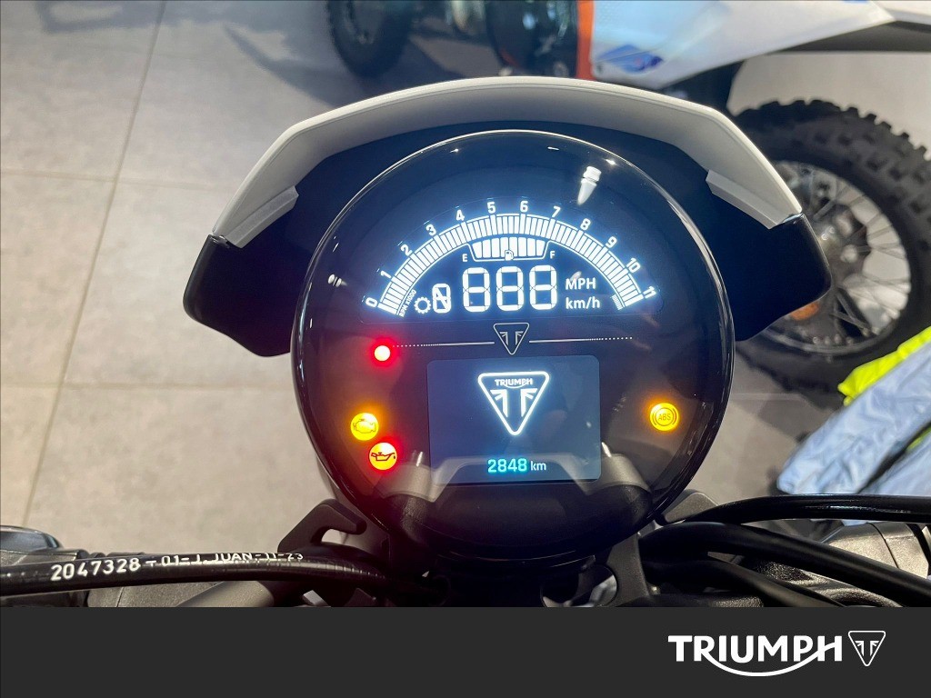 TRIUMPH Trident 660 Triple Tribute Abs