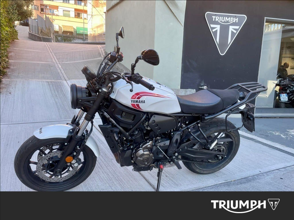 YAMAHA XSR 700 Abs