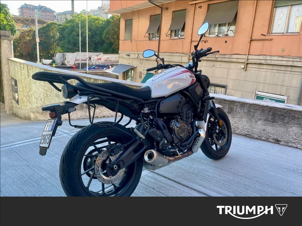 YAMAHA XSR 700 Abs