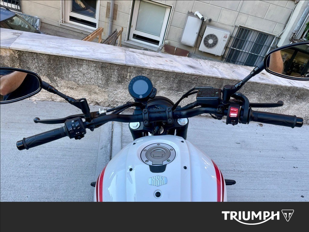 YAMAHA XSR 700 Abs