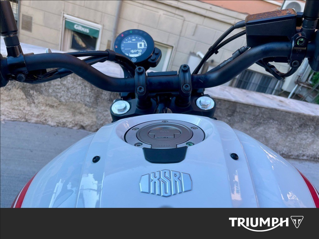 YAMAHA XSR 700 Abs